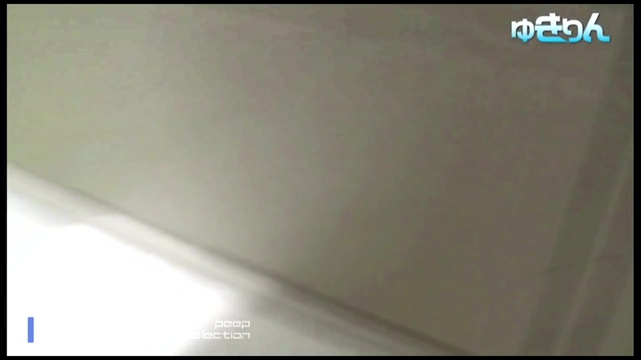 世界の射窓 左と右、同時入ってくれた赤いパンプス。カメラを振り回す No.106 裏DVDサンプル画像