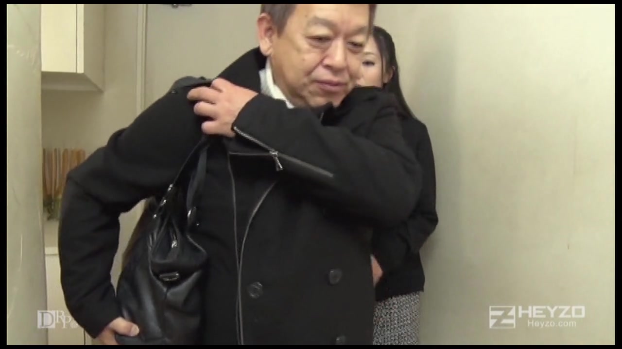 遠隔操作でいたぶられる人妻 すみれ 裏DVDサンプル画像