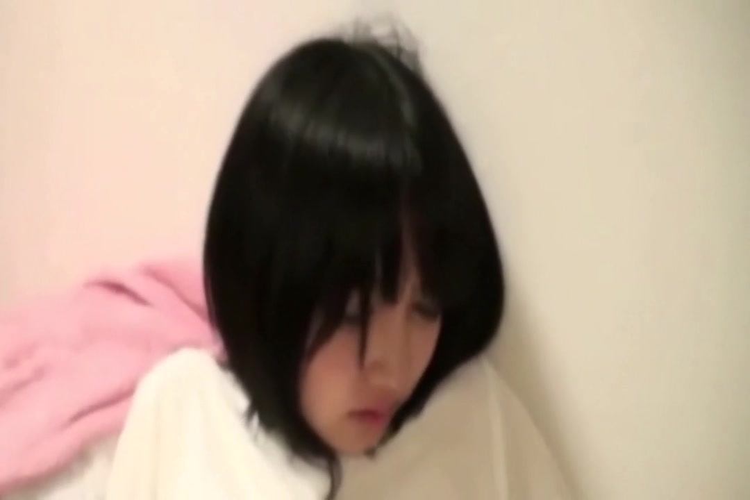 悲劇の流出!個人撮影 ~日本編~ ロリ顔清純委員長タイプ ユリちゃん番外編 自宅で生ハメ大量顔射で大満足 裏DVDサンプル画像