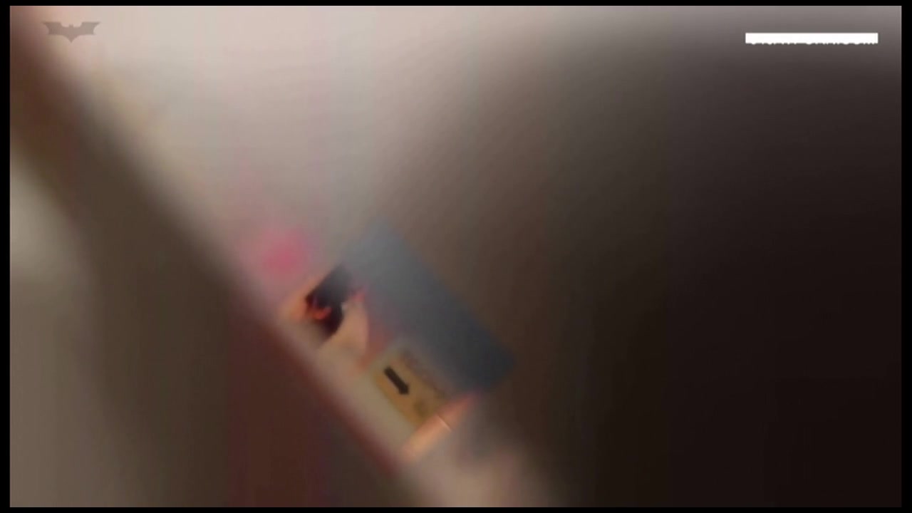 【【限定配信】マ○コ丸見え!!第三体育館潜入撮】File023 進化3番外編 綺麗に撮れました。 裏DVDサンプル画像