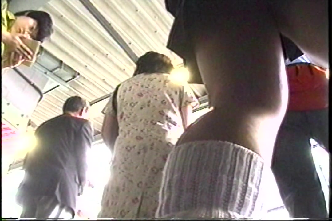 盗撮！パンチラトレインハイスクール 06 サンプル画像