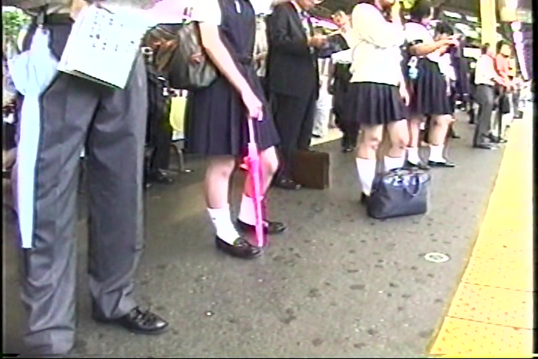 盗撮！パンチラトレインハイスクール 07 サンプル画像