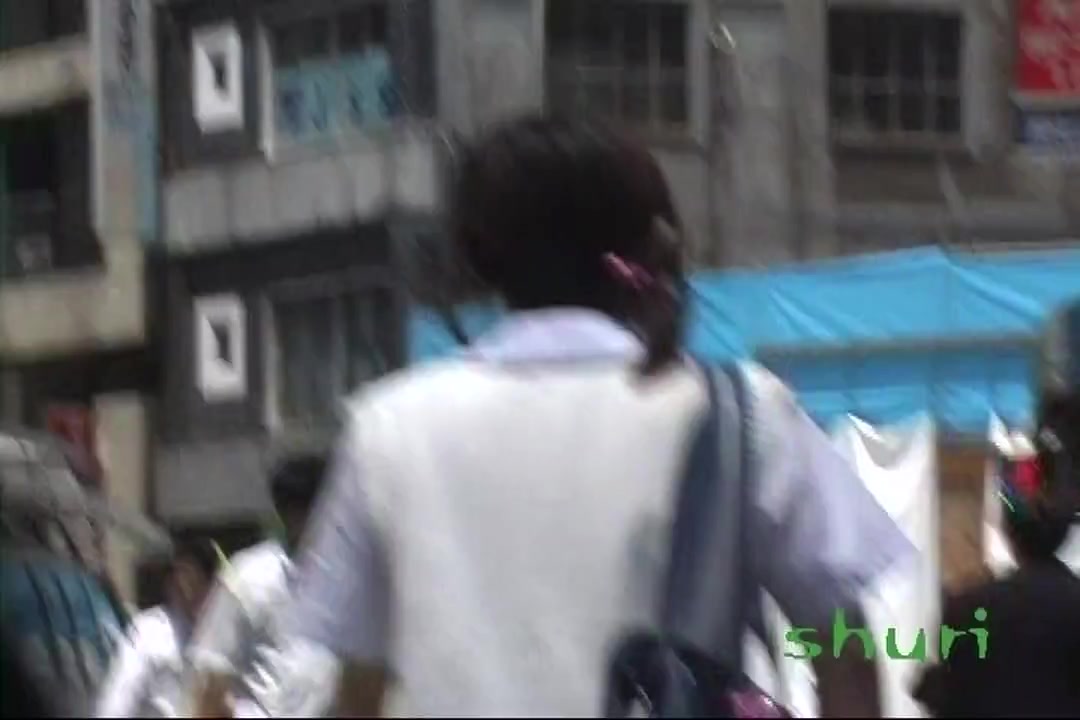 痴漢盗撮 スカめく痴漢出没！東京・北区編 -女子高生 生パン剥きスペシャル①- サンプル画像8