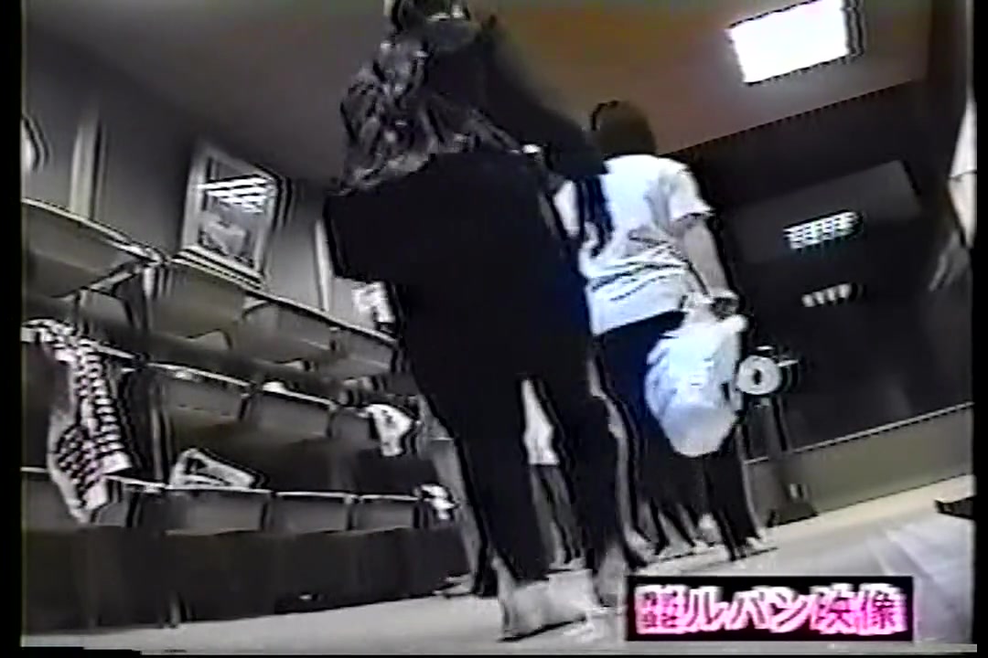 エロ教師は見た！修学旅行の匂い　一時限目 サンプル画像