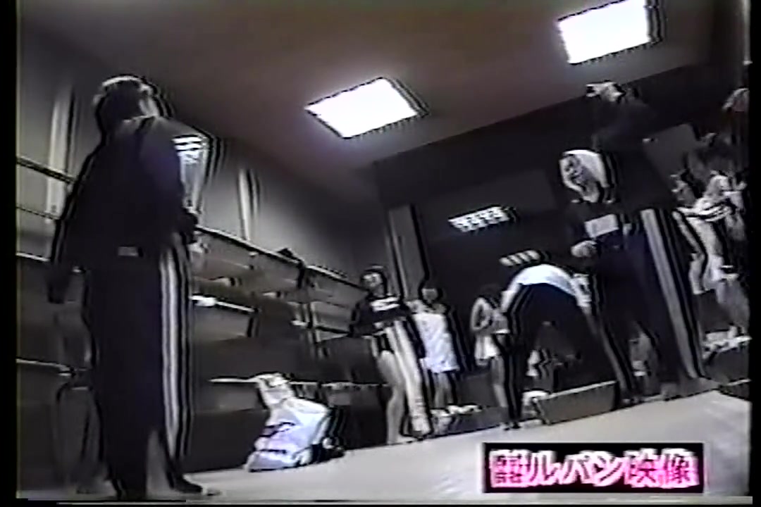 エロ教師は見た！修学旅行の匂い　一時限目 サンプル画像