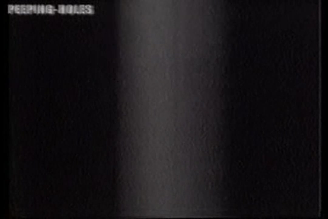 潜入！病院職員トイレ③ サンプル画像0