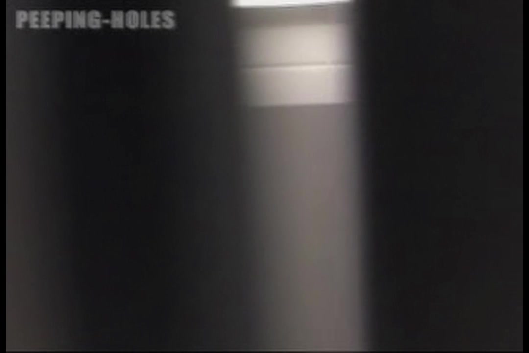 潜入！病院職員トイレ③ サンプル画像19