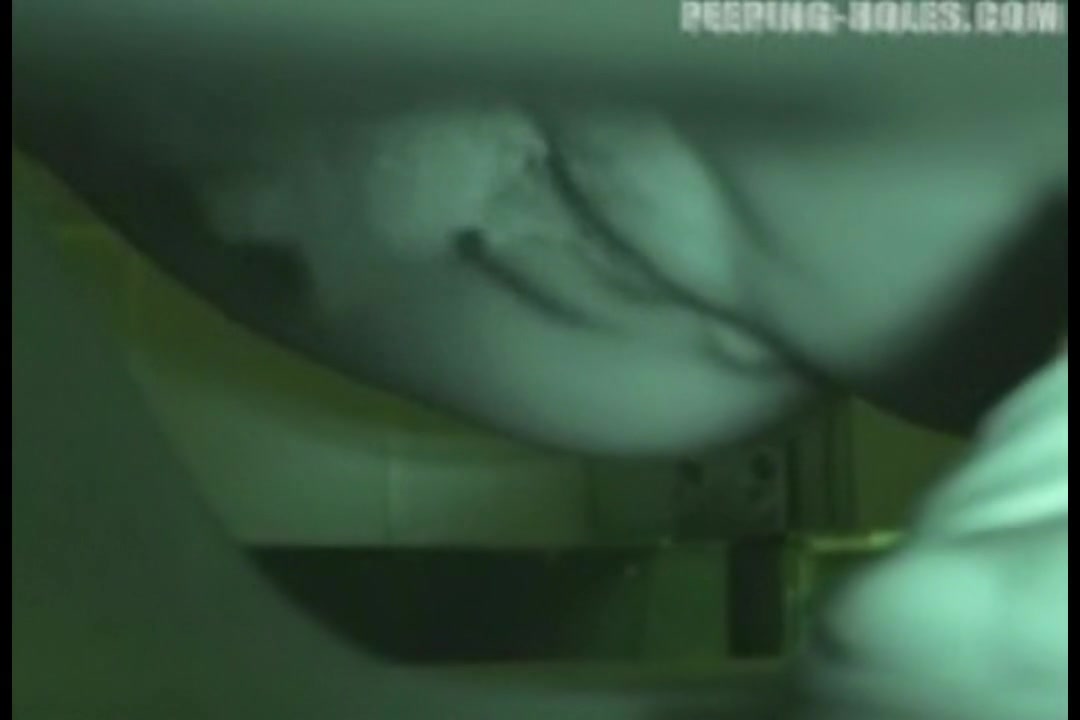 潜入！病院職員トイレ③ サンプル画像9