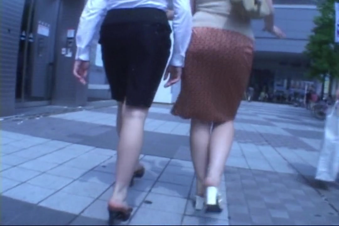 街角スリットガール サンプル画像