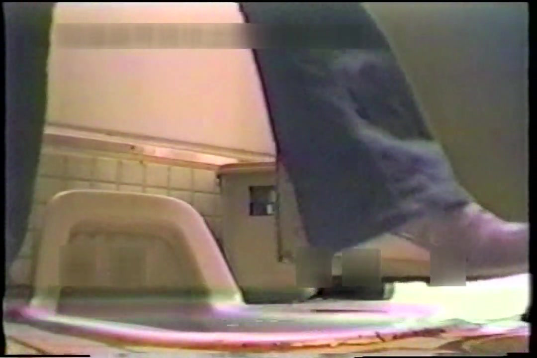 ピーピング・トム ビデオ トイレ編 #2 サンプル画像11