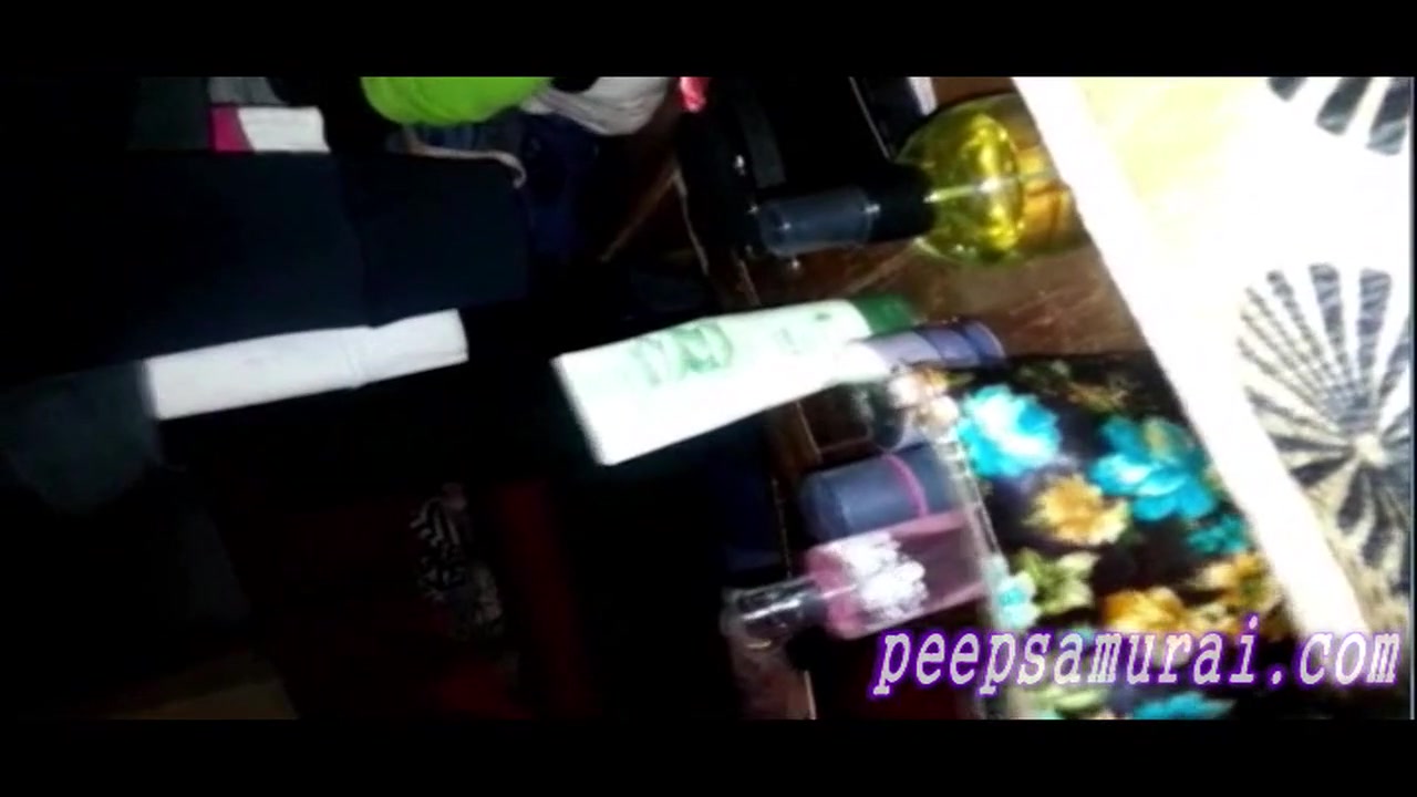 軽すぎ!韓国2カップルハメ撮り1 サンプル画像