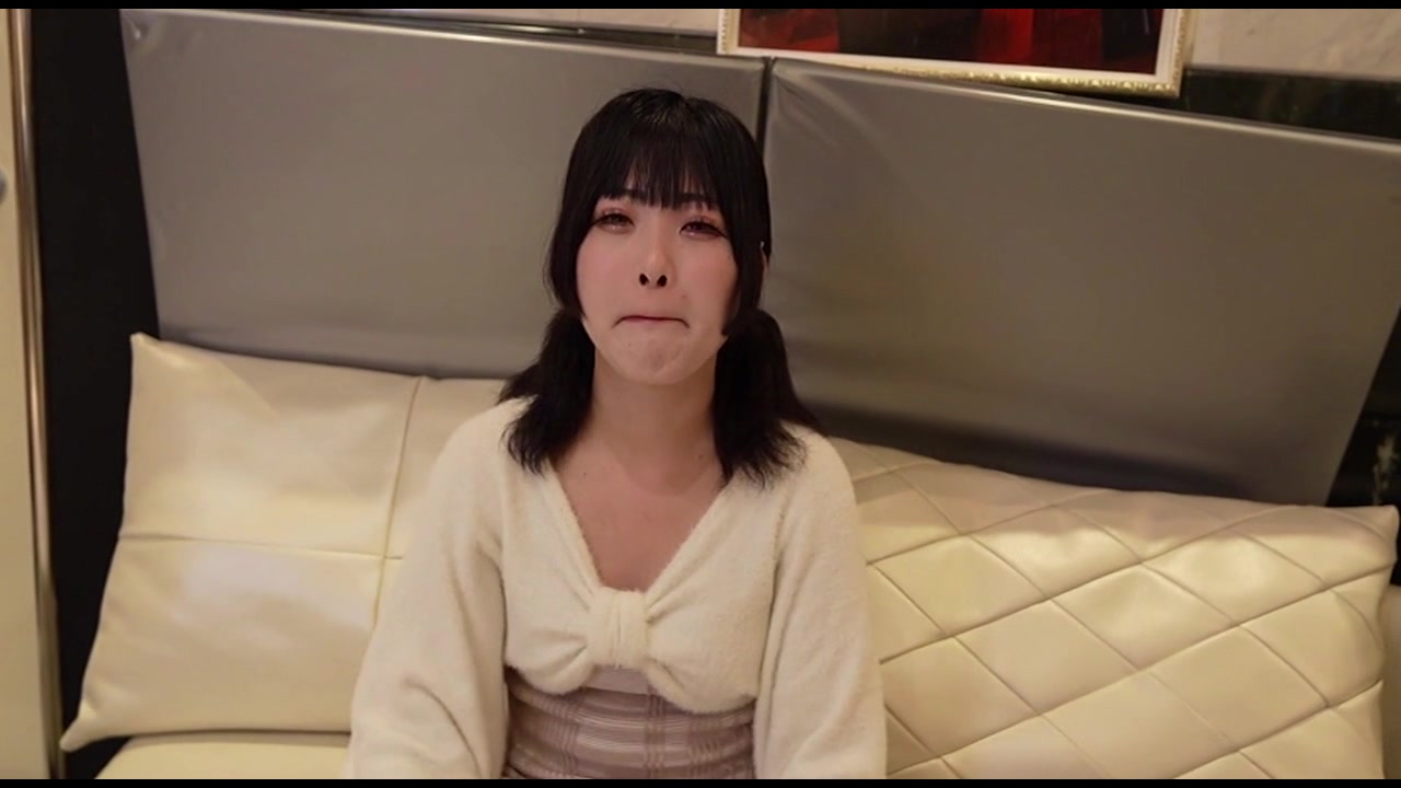 【初撮り】【2射精】陽だまりのような19歳。厚くエロい唇に理性を失いたまらず口内射精。ペニスが溺れる程ふしだらに濡れる無垢な肉壺。。。孕ませ覚悟の本気中出し。 サンプル画像