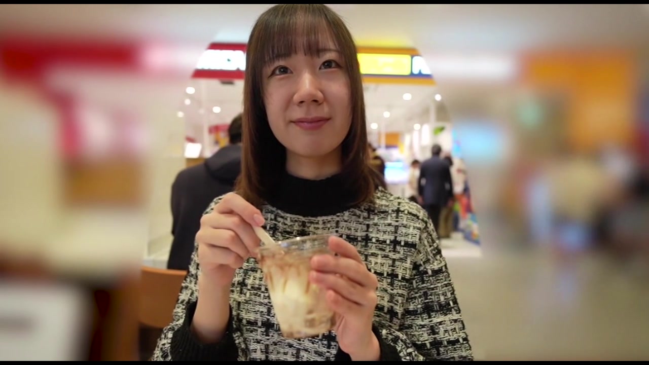 【初撮り】色白スレンダー先生と夜のお勉強。美乳美尻美脚のお色気先生を好き放題！たまらず〇〇〇中出しで大満足！！ サンプル画像