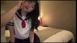 マッチアプリで見つけたスタイル最高でタレント活動中の激カワ美少女！マジメな顔してドスケベなんです。Loli＆制服J○で痙攣子宮に種付け中出し！！ サンプル画像2