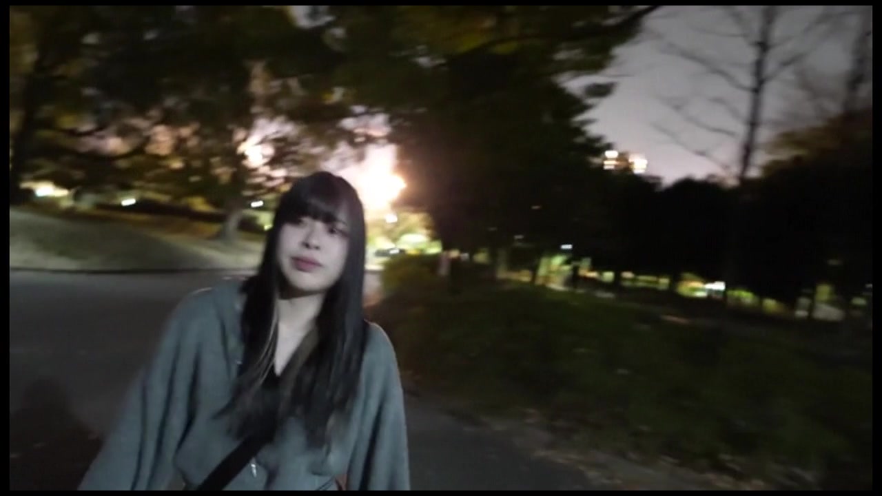 【初撮り】【顔出し】男っ気の無いSEXに飢えたホルスタイン素人。 22歳にして経験人数は2人。独学で学んだバキュームフェラに爆射、その後も大量ドロドロ中出し。 サンプル画像0