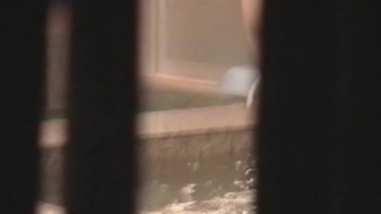 民家盗撮 近所の女 Vol.53 サンプル画像9