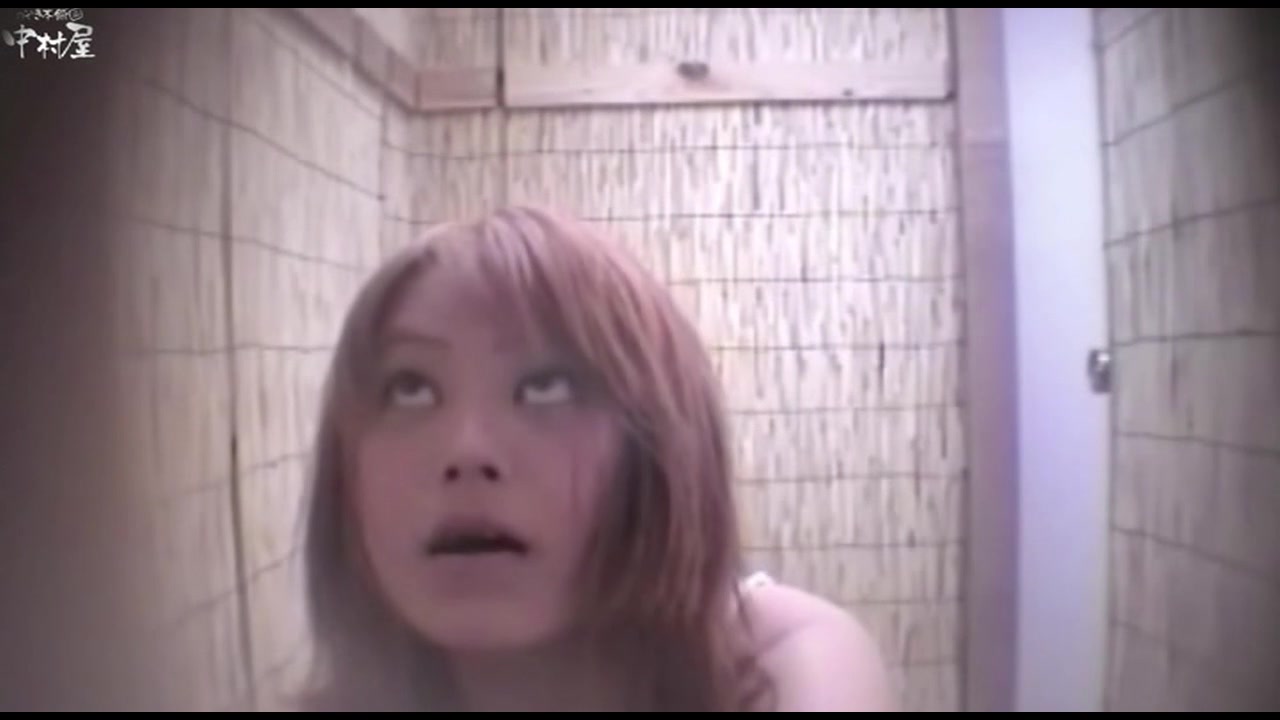 Summer beaches!Toilet peeping!Vol.03 サンプル画像