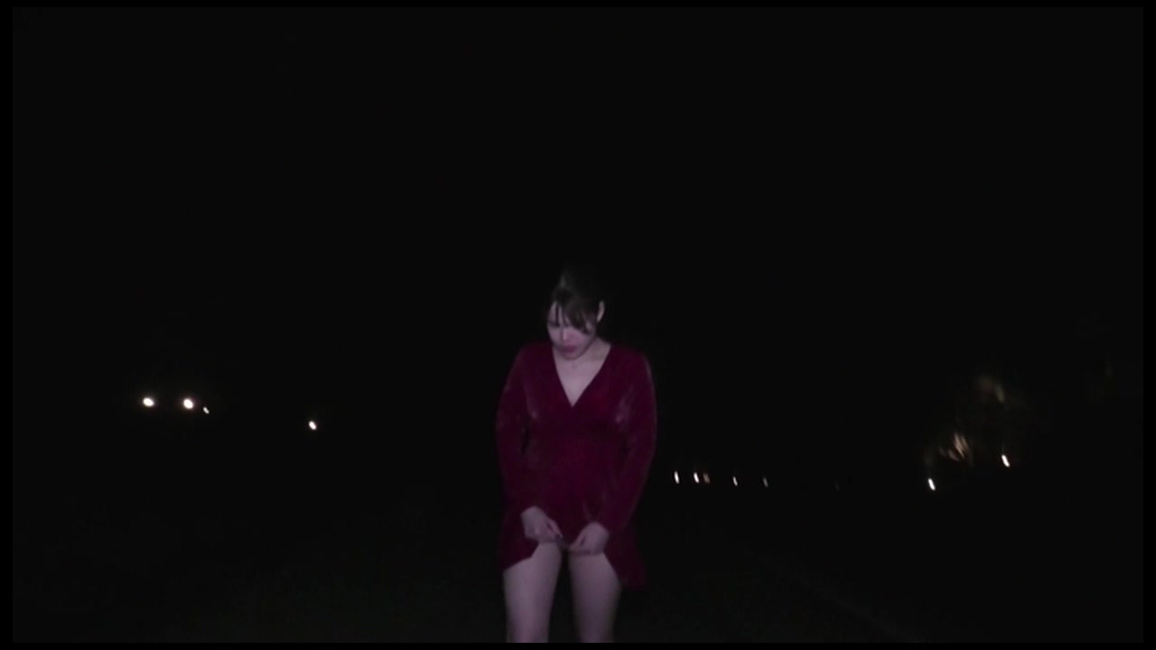 素人18〇野外セックス☆夜の公園でスリル満点のリモコンローター露出羞恥❤露出ドライブで理性失いおまんこビショビショ♡生ちんぽでハメまくって中出し サンプル画像6