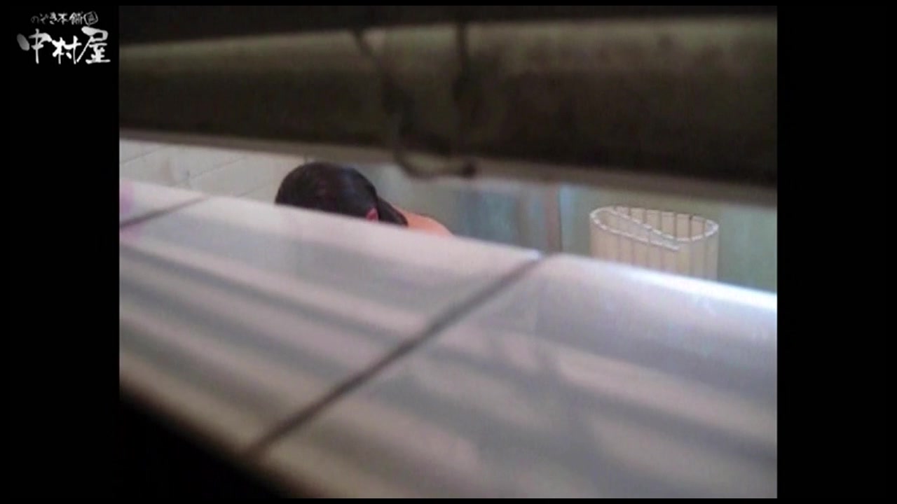 民家風呂専門盗撮師の超危険映像 Vol.015 サンプル画像