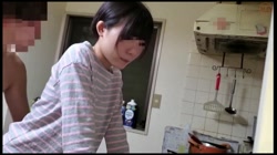 【個人】実家に逃げた奥さん、○○を吸わされて…他人棒に犯され声を抑えきれず乱れる。 サンプル画像9