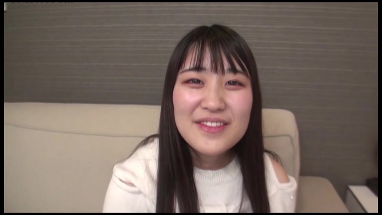 ★顔出し★素人さんがえっちな事をしにやってきた！ケース＃78 普通にどこにでもいそうなJD、明るくて性格よくてえっち好き お蕎麦屋さんでバイト中の エリカちゃん（21）の場合 サンプル画像1