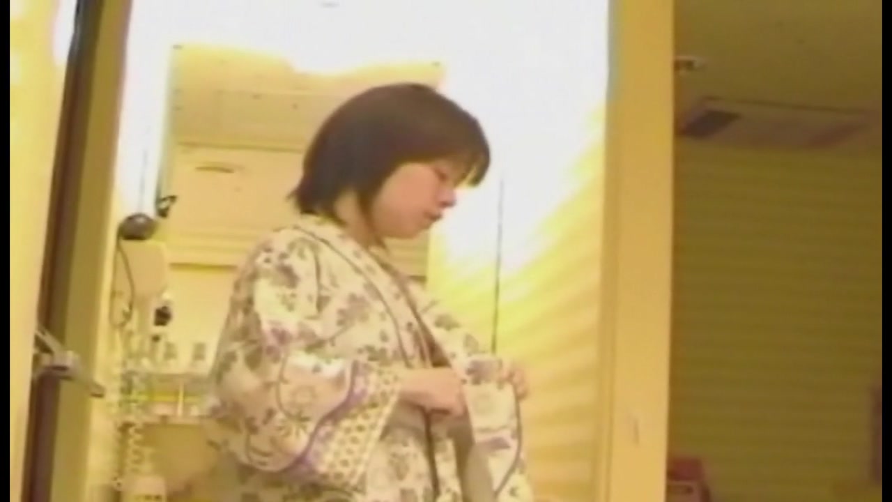 投稿裏キング おとなしそうなのにスゴイ腰フリで悲鳴 サンプル画像