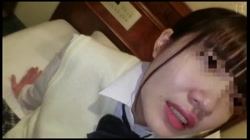【個撮】県立商業科②文学少女。下校中に合流してそのままホテルで初挿入ハメ撮り サンプル画像