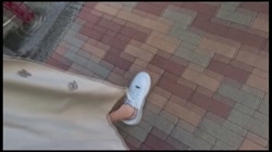 若いスレンダーな人妻と不倫。下着をいじりパンツ横から挿入して中出し。 サンプル画像0