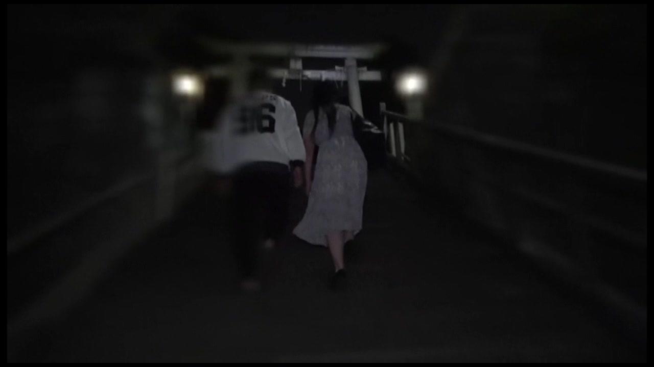 【初撮り】【顔出し】【3p】某S□Sでエン上してしまった動画の完全版です。 サンプル画像