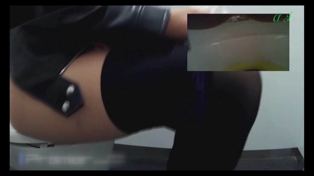某有名大学女性洗面所 Vol.75 素敵なパンストお姉さん! 後編 サンプル画像5