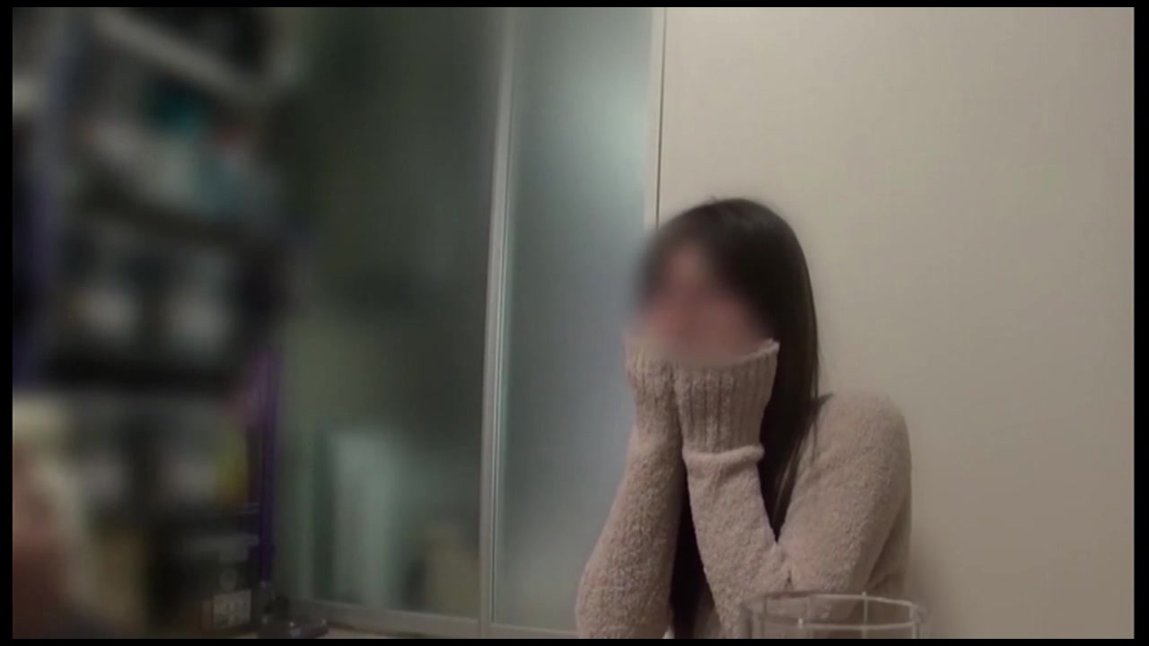【無修正x個人撮影】人の奥さん愛奴3号 自宅で料理を作ってくれたお礼に サンプル画像2