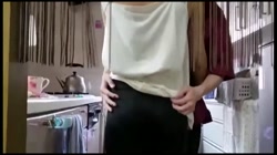 ローン払えず求職中の旦那が出かけている間に台所で犯される巨乳若妻 サンプル画像