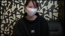 飲食店の看板娘で、言い寄る男をあしらうスレンダーで美巨乳な女をカメラで辱める。 サンプル画像0