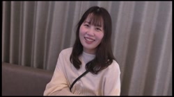 超デカクリ!子持ちの新ママが夫とセックスを全然していない悩みを抱え相談に来たついでに生でハメて無許可中出し サンプル画像1