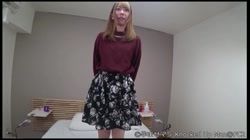【個人撮影】♀２８３ケーキ屋店員あり◯ちゃん２０歳１回目 スレンダー美少女の危険日マ◯コに無慈悲な真正中出しで無責任孕ませ種付け！ サンプル画像2