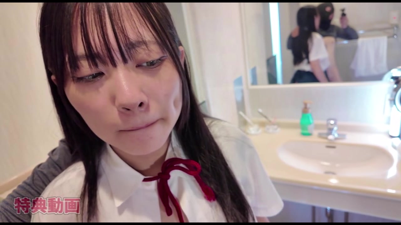 ＜愛嬌抜群！制服♡アフスク18＞可愛い顔してヤルこと大胆！スケベな顔で咥え込む濃厚フェラ…精子を飲むことがちょっと苦手♡口内ごっくん サンプル画像