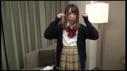 148 39の色白ロリータ♥️発育途中のプックリちっぱい＆桃のような美尻♥️恥じらう表情が可愛い童顔美少女が女子○生制服で生ハメ♥️小○生のようなピンクの幼○マンコに無許可で生中出ししちゃいます♥️ 前編 サンプル画像