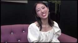 この年齢でドエロいフェロモンを放つスタイル抜群の美女。お互い絶頂のまま最後は中出しと口内発射フェラで大満足約束！ サンプル画像0