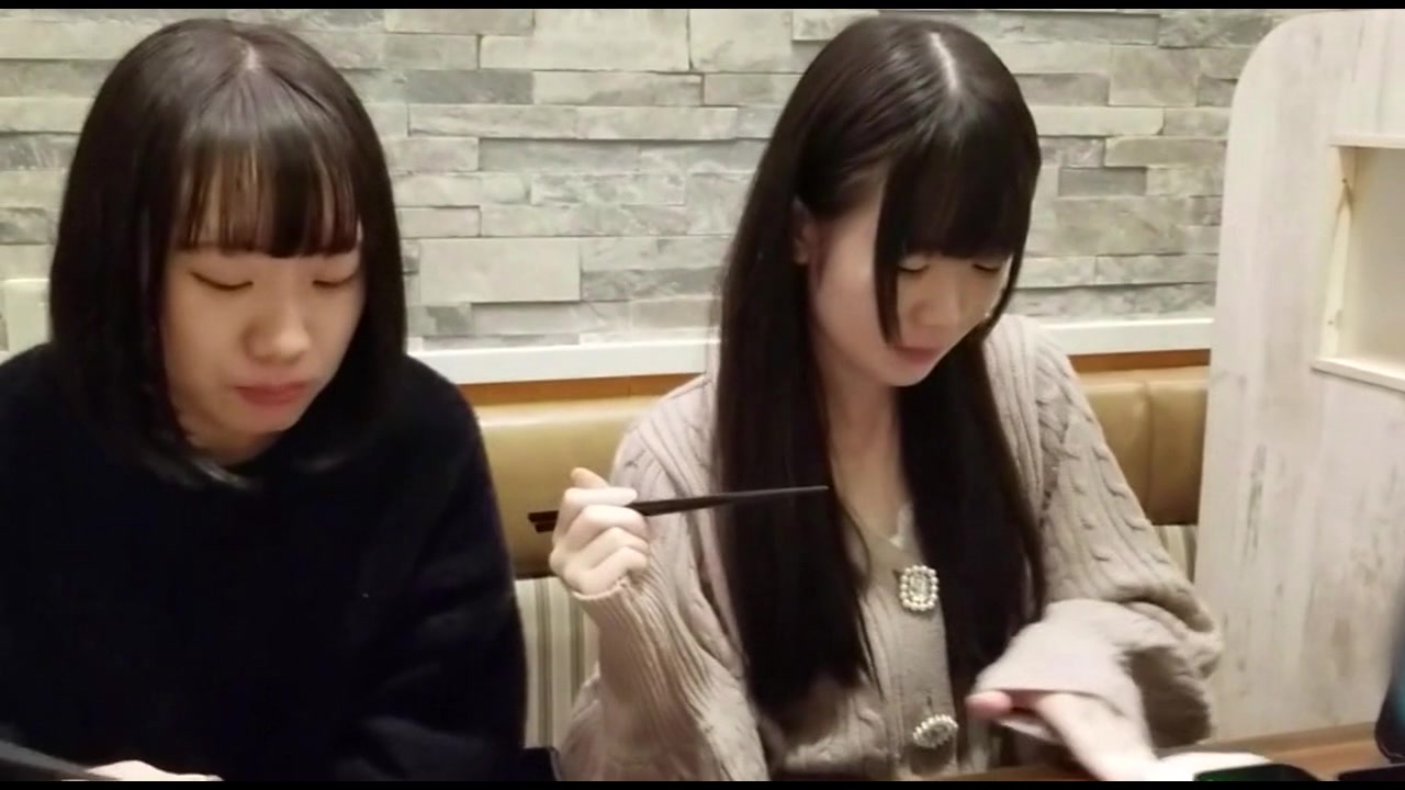 【超神回●3P】超超どストライク！清楚な売れっこアイドル×童顔アパレル店員と3P性教育SEX！ サンプル画像