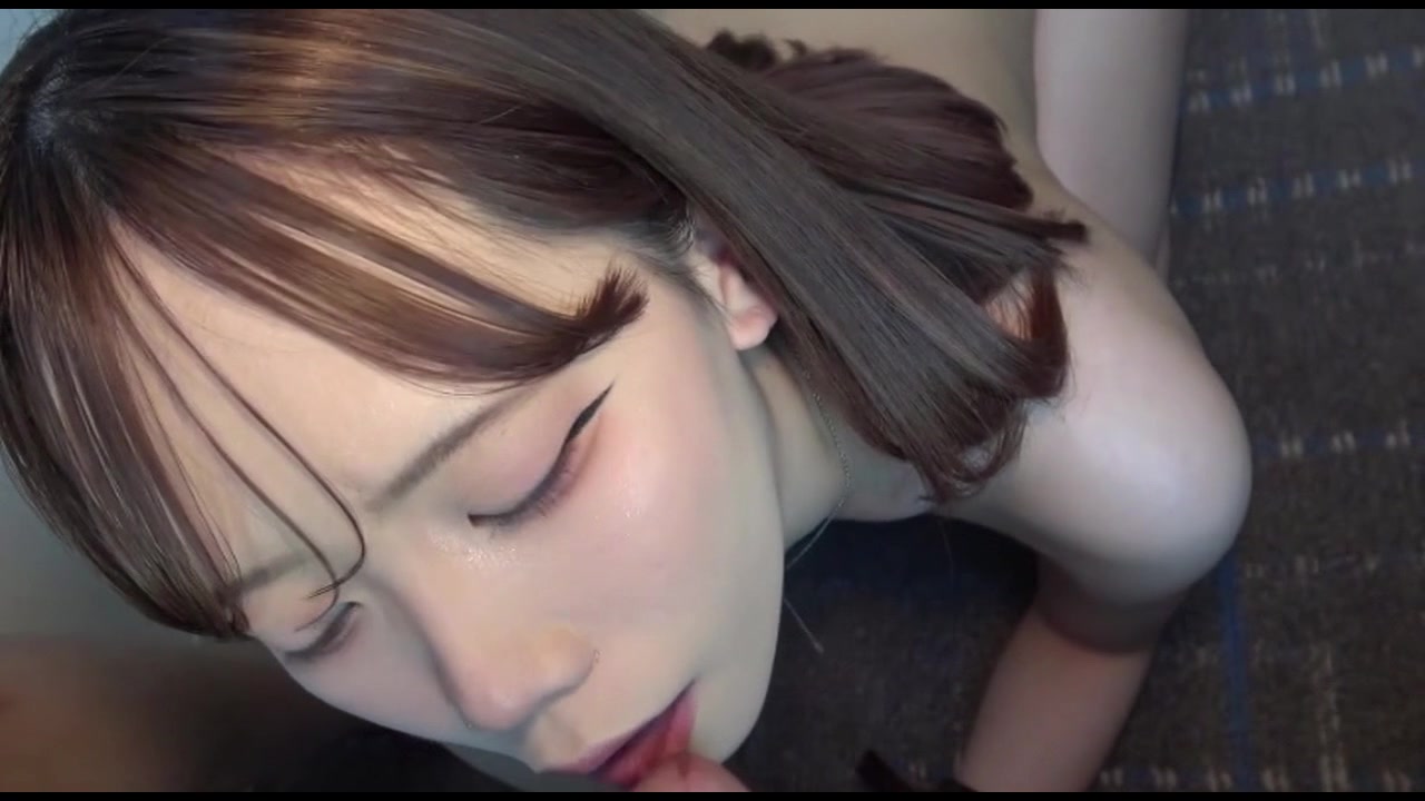 【ドM覚醒】入社からもうすぐ一年の女子アナ！ストレス発散でカラオケで美声披露にホテルでマン汁垂れ流し♥最後はベッドで中出し**フィニッシュ♥ サンプル画像