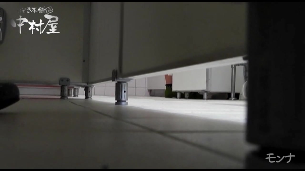 美しい日本の未来 No.40 むっちりした下半身の持ち主の顔は・・・。 サンプル画像