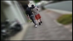 【個人】黒髪ショートの犬好き新妻。愛犬の散歩中に捕まえ新婚宅まで押し入りペットも気にせず中出し制裁 サンプル画像0