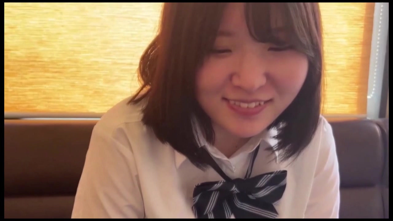 【初撮影・顔出し】大人しめGパイちゃんと、制服生中出しえっち。ベッドの上ではめっちゃいい顔で気持ちよくなっててギャップにエロすぎ発射。 サンプル画像