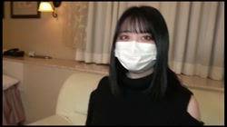 長身美乳Ｇカップ色白清楚系美女♥このビジュアルで脱いだら剛毛＆巨大クリちゃんってエロすぎ♥口内射精と人生初の中出しも…！ サンプル画像0