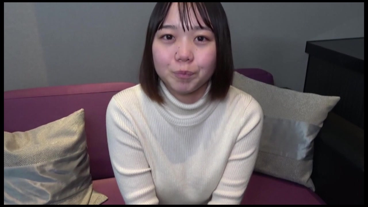 圧倒的存在感。Hカップ神乳を持つグラビア級bodyみなみちゃんタレントデビューして実家のさかやを立て サンプル画像0