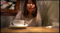【個人撮影】新婚夫婦のマンネリ解消で、自分の奥さんが寝取られているところをリモートで見学したいご主人に、派遣された新妻の淫らな姿をスマホ越しで実況中継！ サンプル画像