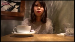 【個人撮影】新婚夫婦のマンネリ解消で、自分の奥さんが寝取られているところをリモートで見学したいご主人に、派遣された新妻の淫らな姿をスマホ越しで実況中継！ サンプル画像