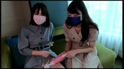 ３Pで滅茶苦茶にハメ倒したい…その前に 。仲良し以上、レズビアン未満 正真正銘のお友達 まり＆りえ サンプル画像2