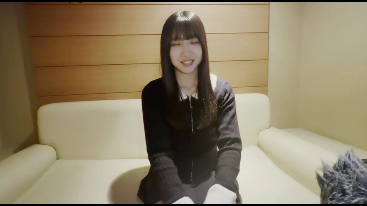 【初撮り】【顔出し】美肌！丁度よいスタイル！！潮吹き清楚系**と濃厚フェラ抜きフィニッシュ！！ サンプル画像
