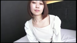 お得な2本セット！アパレル勤務のクールビューティーウミちゃん♥♥盛りマンにガン突きしたら涼しい表情が一変、イキ顔を晒し連続昇天！！ サンプル画像9